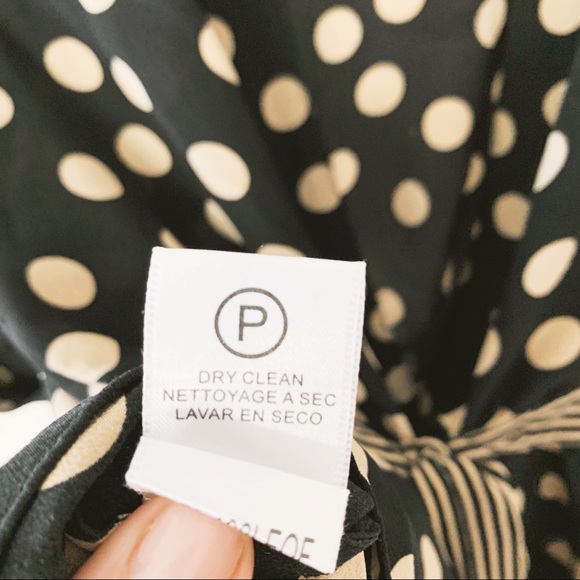 BCBGMaxazaria 100% Silk Blouse - Picture 5 of 5